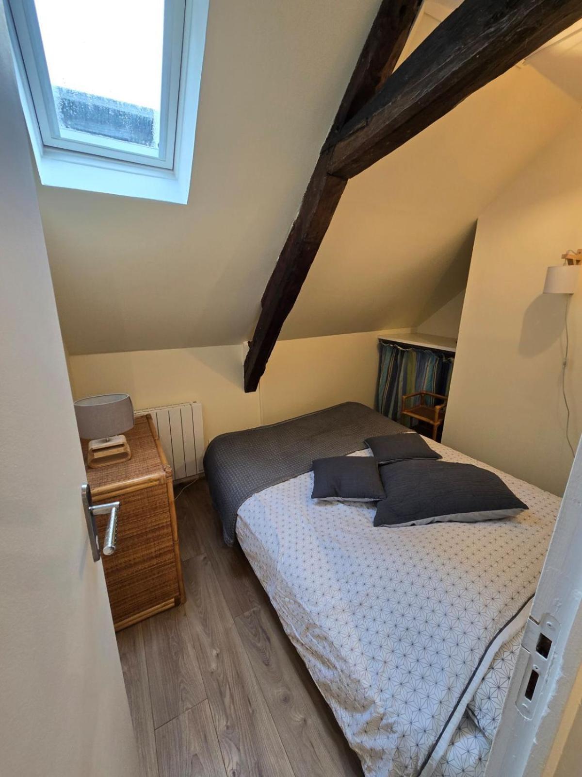 Le Studio Du Gouverneur Honfleur Esterno foto